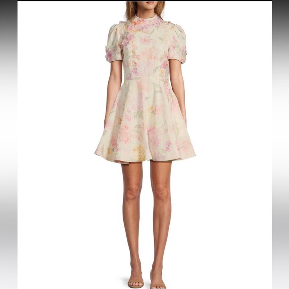 NWT Antonio Melani Iris Linen Floral Print Mockneck
Short Sleeve Size 14